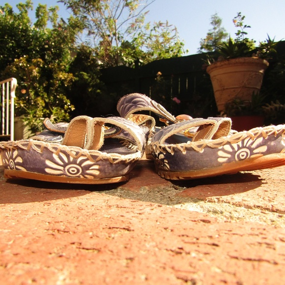 spring step blue sandals